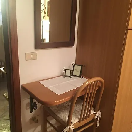 Family In Apartmán